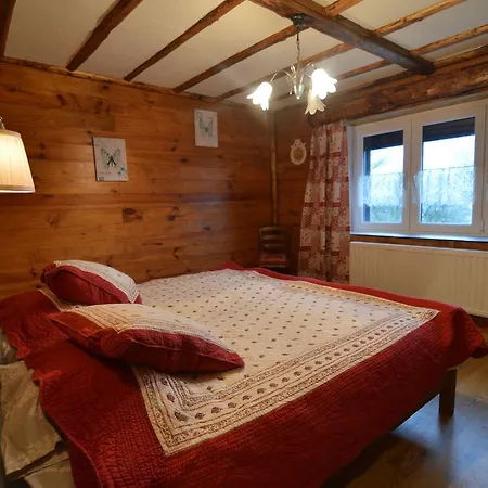 Spacious Holkiday In With Large Garden * Mettet