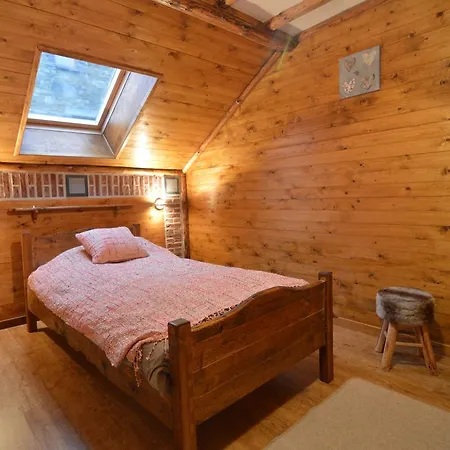 Spacious Holkiday In With Large Garden * Mettet