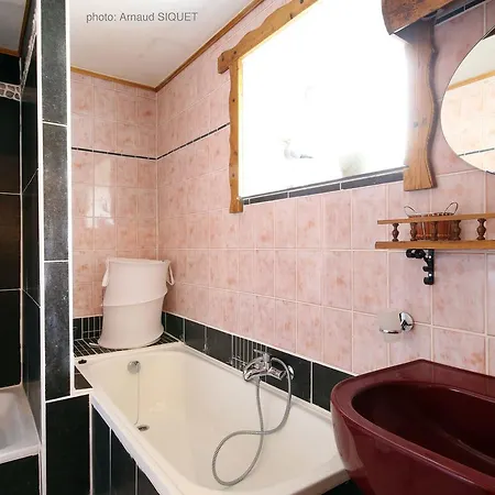 Spacious Holkiday In With Large Garden *